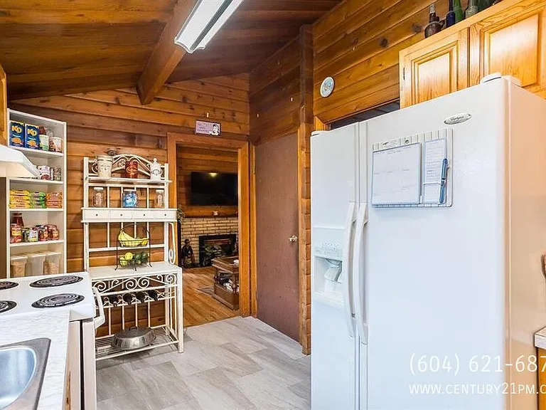 2853 McCallum Rd #UPPER — Photo 4