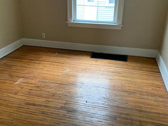 5th image of 1710 8th St #1