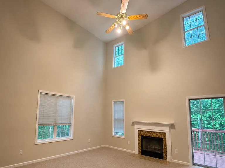 2426 Trailwood Hills Dr — Photo 6