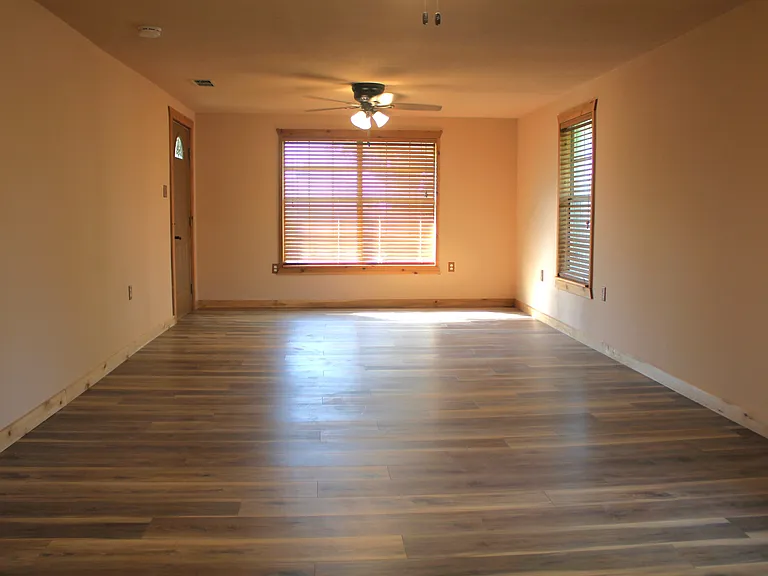 22240 N Highway 281 — Photo 1