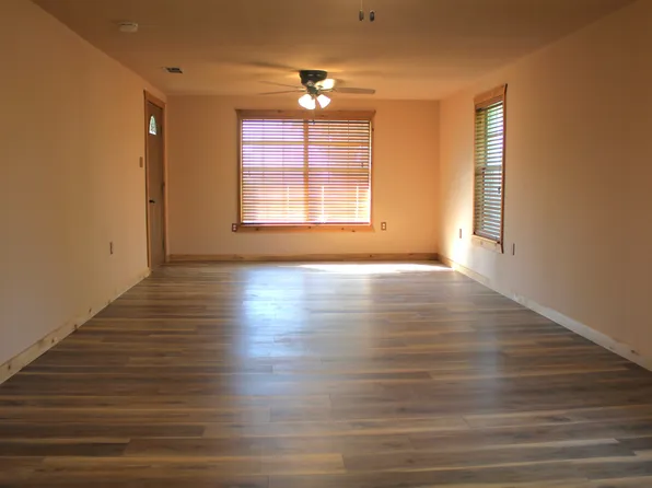 22240 N Highway 281, Stephenville, TX 76401