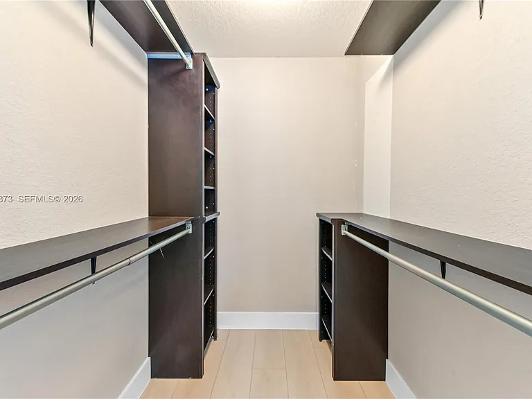 4802 Washington St #5 — Photo 10