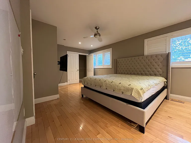 5 Southdale Dr — Photo 14