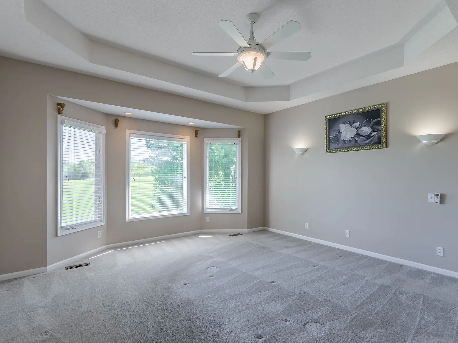 5 bed, 3494 sqft, $3,500 — Photo 4
