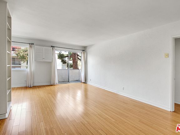 2nd image of 1831 Prosser Ave APT 210