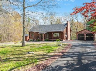 108 Burlingame Rd, Smithfield, RI 02917