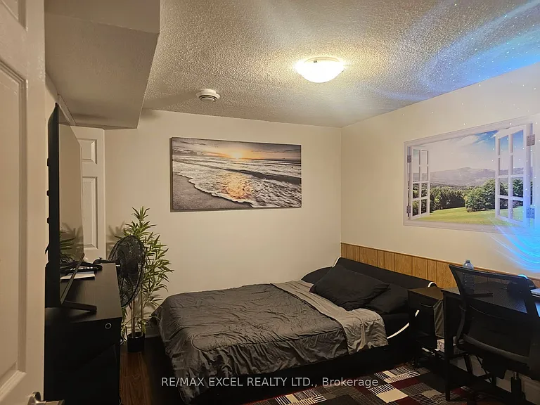 64 Fieldwood Dr #BASEMENT — Photo 10