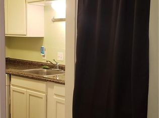 710 E Dean Keeton St APT 205, Austin, TX 78705