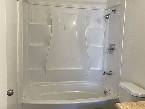 5th image of 214 Madison Ave #3