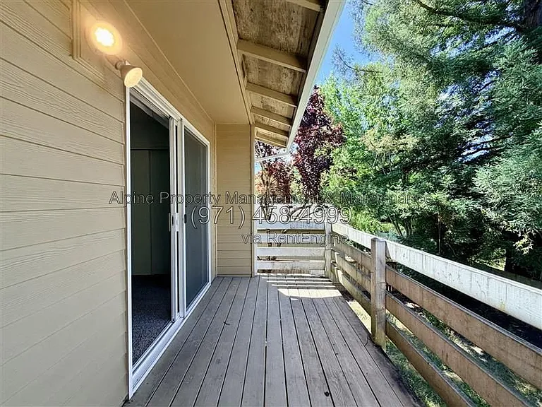 18317 SW Jann Dr — Photo 23