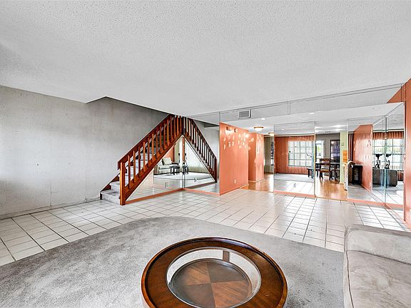 4th image of 9404 NW 39th Street #9404
