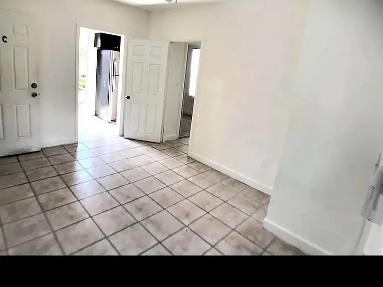 1506 SW 23rd Ave — Photo 7