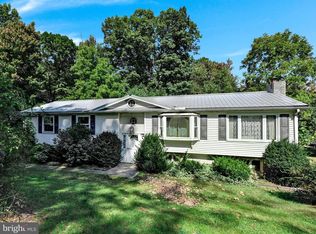 74 Fountain Rd, Hegins, PA 17938