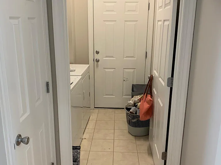 5340 Christian Dr — Photo 9