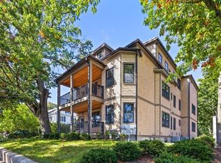 144 Linden St, Wellesley, MA 02482