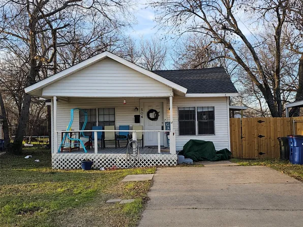 504 W Lampasas St, Ennis, TX 75119