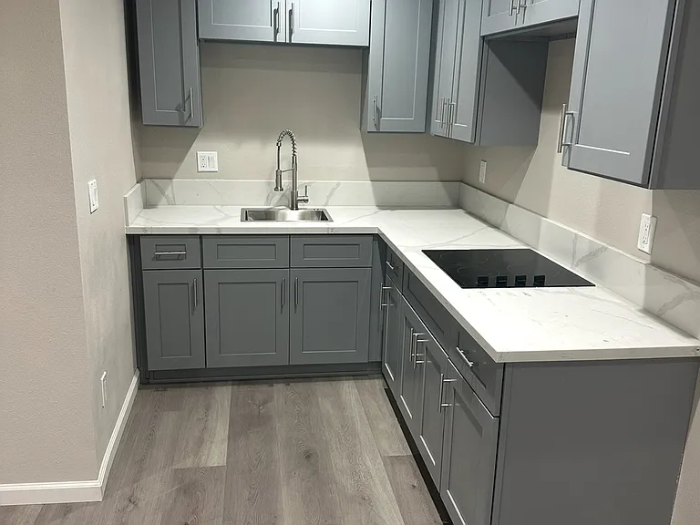 180 E 7th St #C-1 — Photo 4