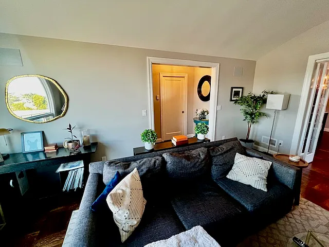 739 Rockdale Dr — Photo 21