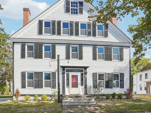 34 E Main St #2, Georgetown, MA 01833