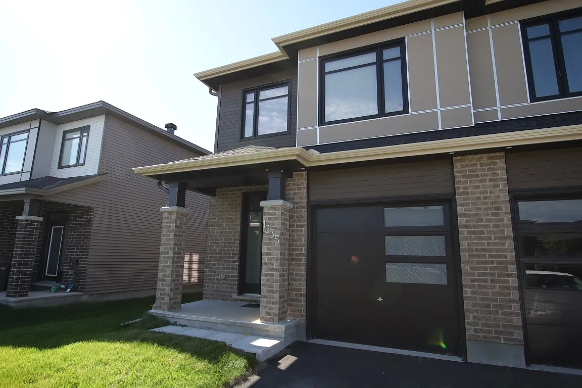 1535 Quarry Street — Photo 1