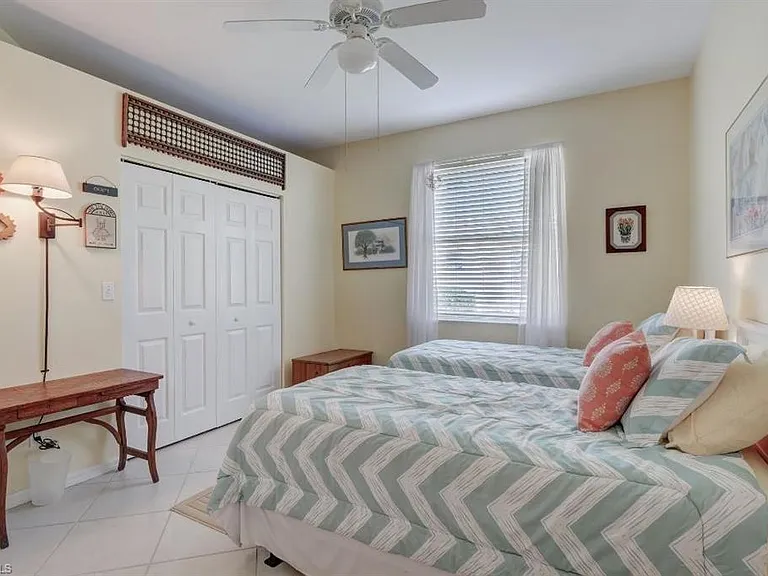 280 Robin Hood Cir #102 — Photo 7