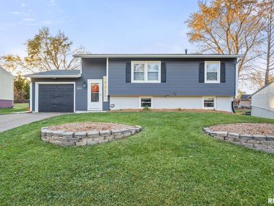 4036 Hillandale Rd, Davenport, IA, 52806