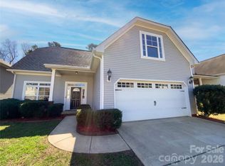 5024 Stone Park Dr, Charlotte, NC 28269