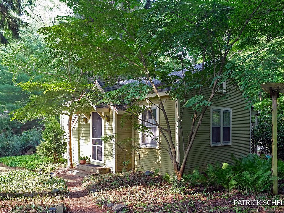 1st image of 1440 71st St