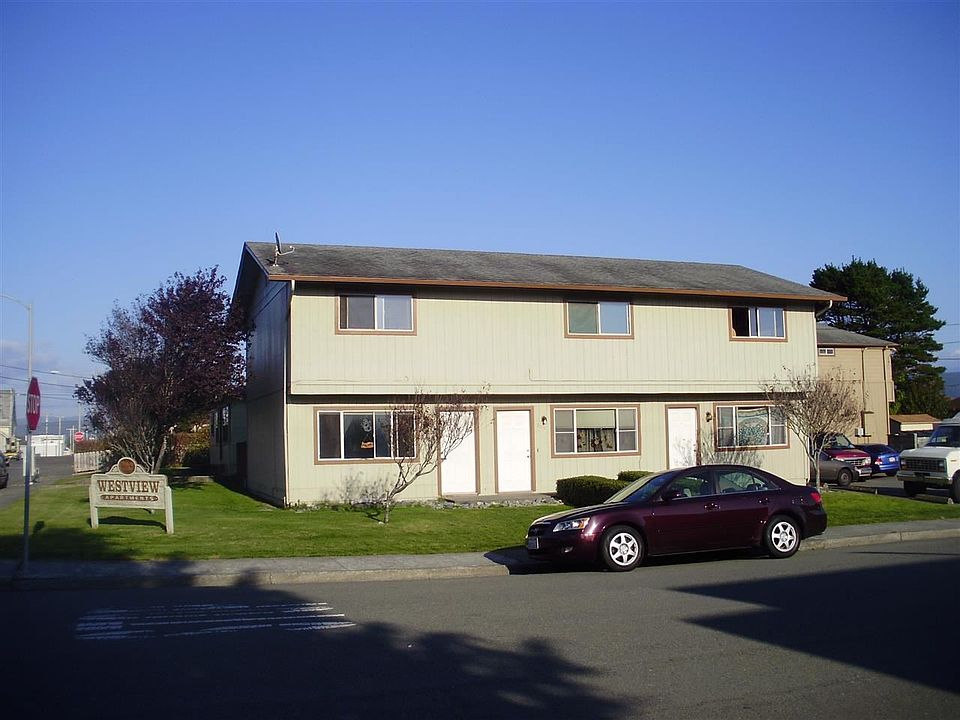 2nd image of 393 C St