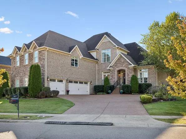 1613 Eden Rose Pl, Nolensville, TN 37135
