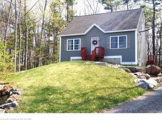 25 Arrowwood Dr, Biddeford, ME 04005