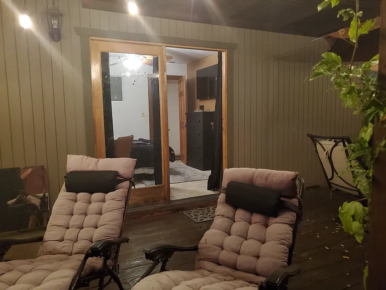 10 Roberts Ct — Photo 9