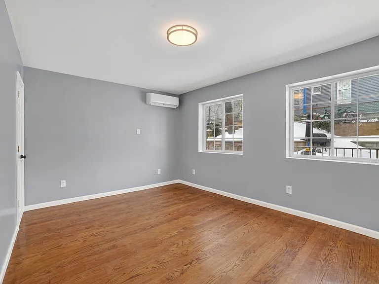 4297 Kepler Ave #1 — Photo 14
