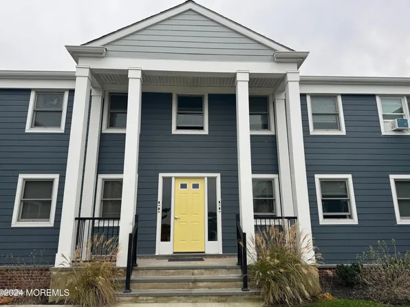 302 Deal Lake Drive #20, Asbury Park, NJ 07712