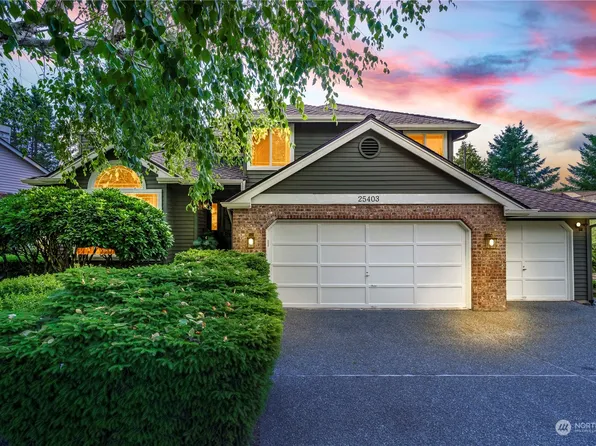25403 Lake Wilderness Country Club Drive SE, Maple Valley, WA 98038