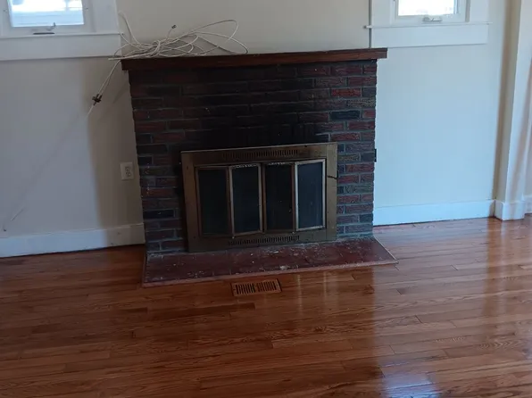 9 Essex Ave, Maplewood, NJ 07040