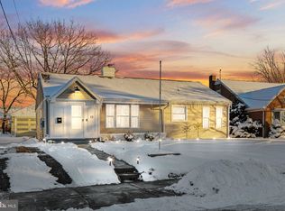 13 Paul St, Hanover, PA 17331