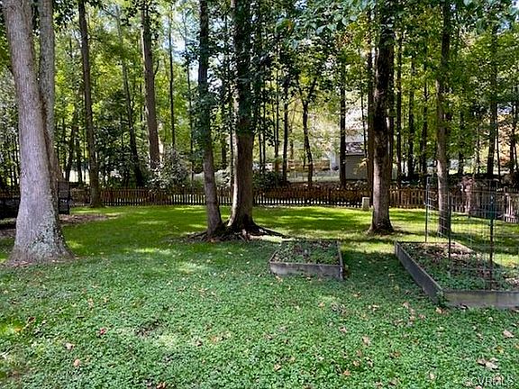2nd image of 8237 Ellerson Green Pl