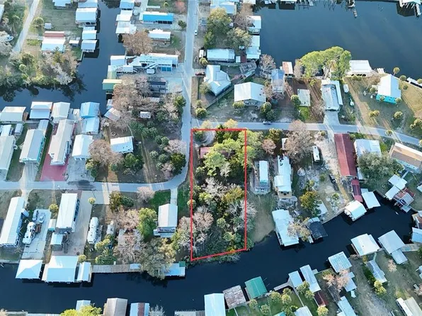 12 SE 241st St Lot 284, Suwannee, FL 32692