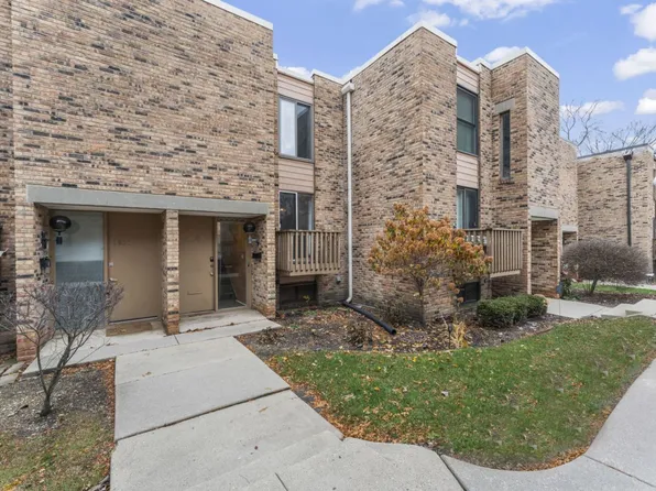 1609 Waxwing Ct, Schaumburg, IL 60173