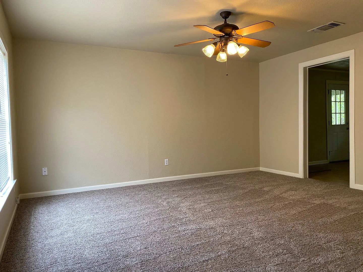 506 N. Lamar, Weatherford, TX 76086 — Photo 3