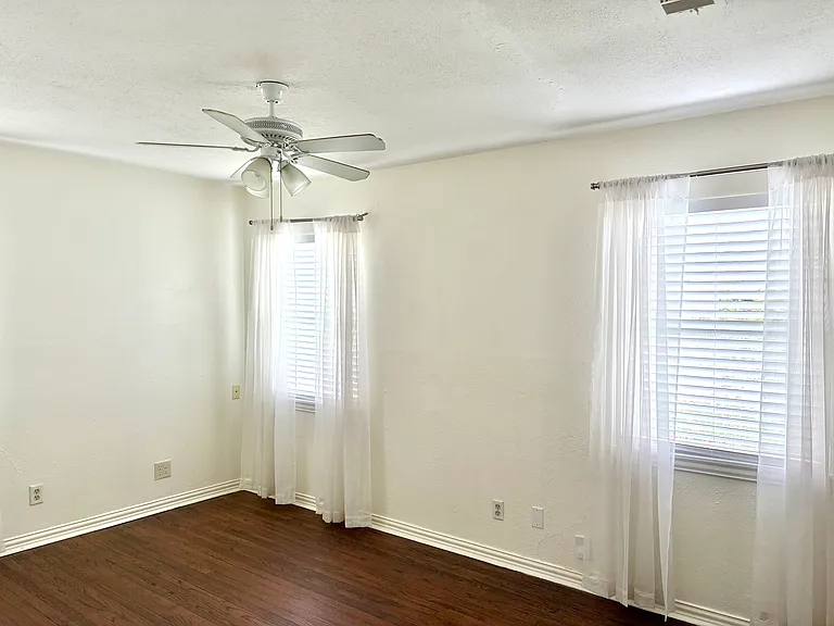 9903 Witham St — Photo 9