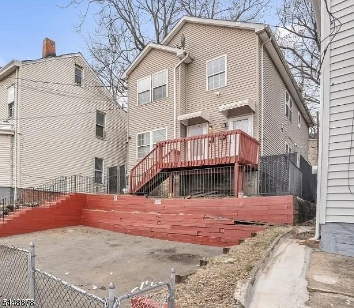 7-9 N 3rd St