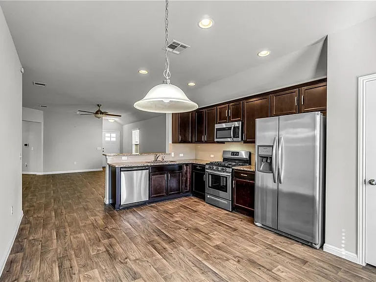 200 Sandhill Piper St — Photo 5