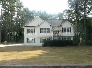 9068 Snipe Ln, Jonesboro, GA 30236