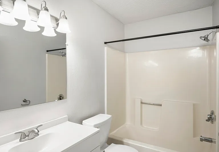 1173 Landeco Ln #304 — Photo 9