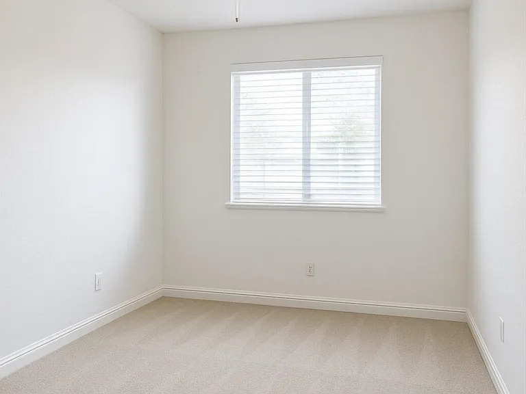 13450 N 103rd Pl — Photo 10