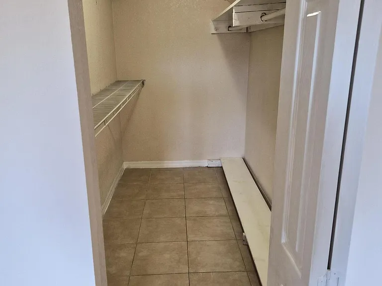 2810 NW 55th Ave #2A — Photo 13