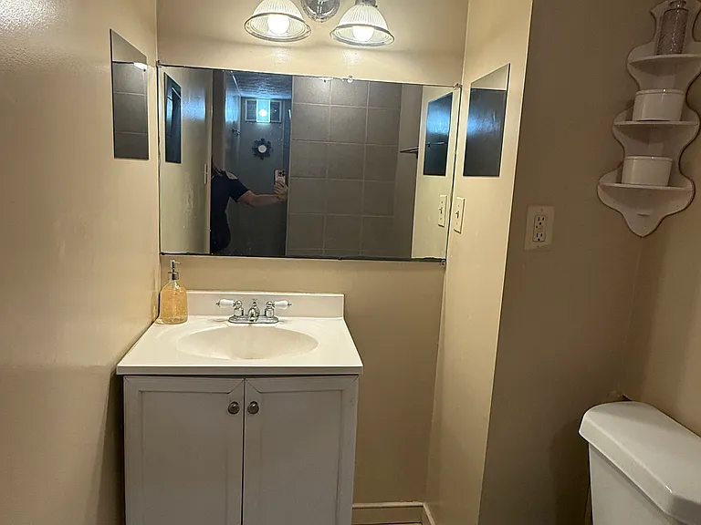 522 N Main St #C — Photo 6