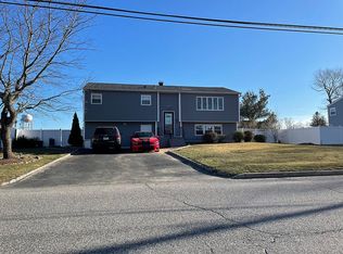 14 University Dr, Port Jefferson Station, NY 11776